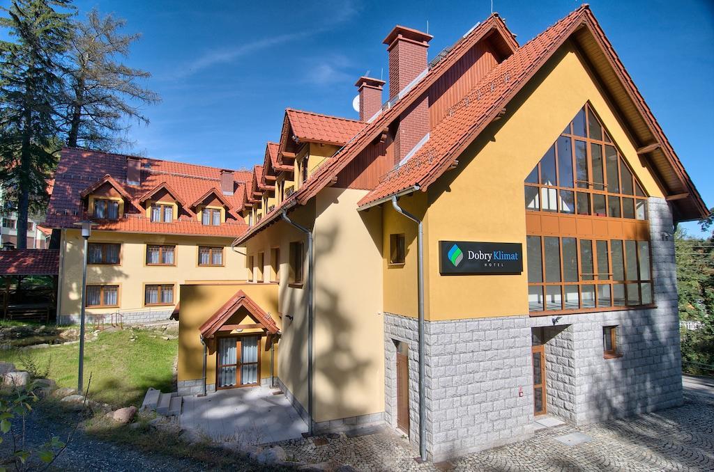 Hotel Dobry Klimat 스클라르스카포렘바 외부 사진