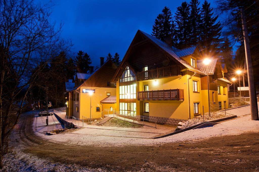 Hotel Dobry Klimat 스클라르스카포렘바 외부 사진